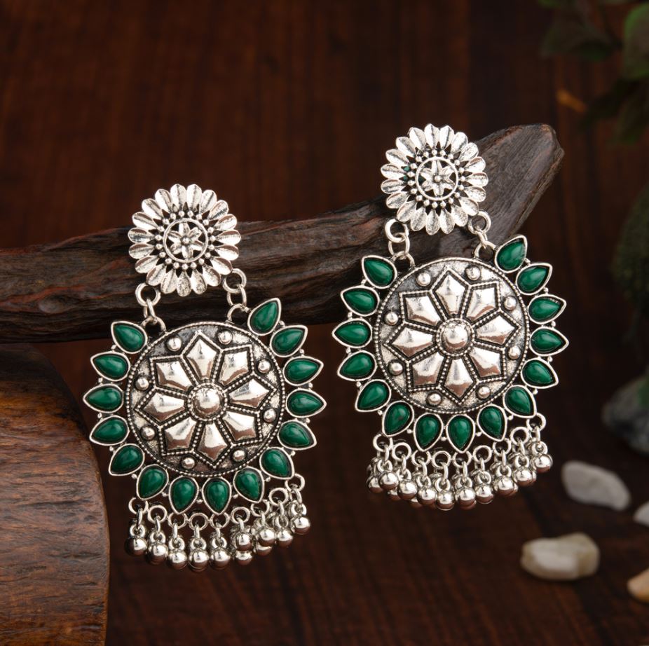 Oxidised Silver Plated Flower Shape Kundan Studded Antique Earring