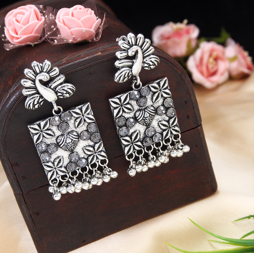 Antique Gold/Silver Plated Casual Hanging Peacock Design Earring