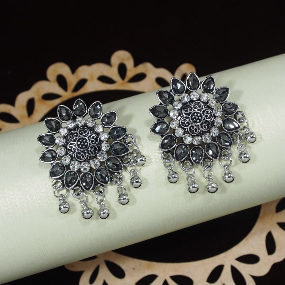 Antique Gold/Silver Oxidized Ethnic Designed Stud Earring