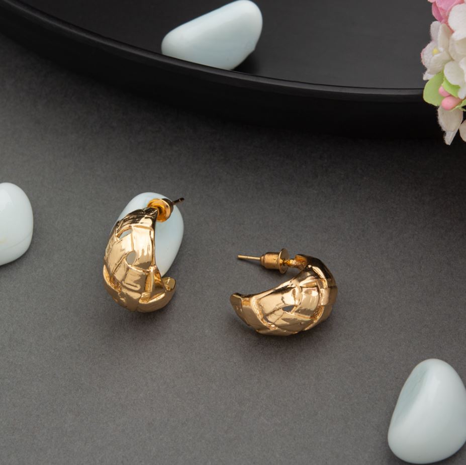 Gold / Antique Gold / Silver Plated Designed Fashion Hoops Earring