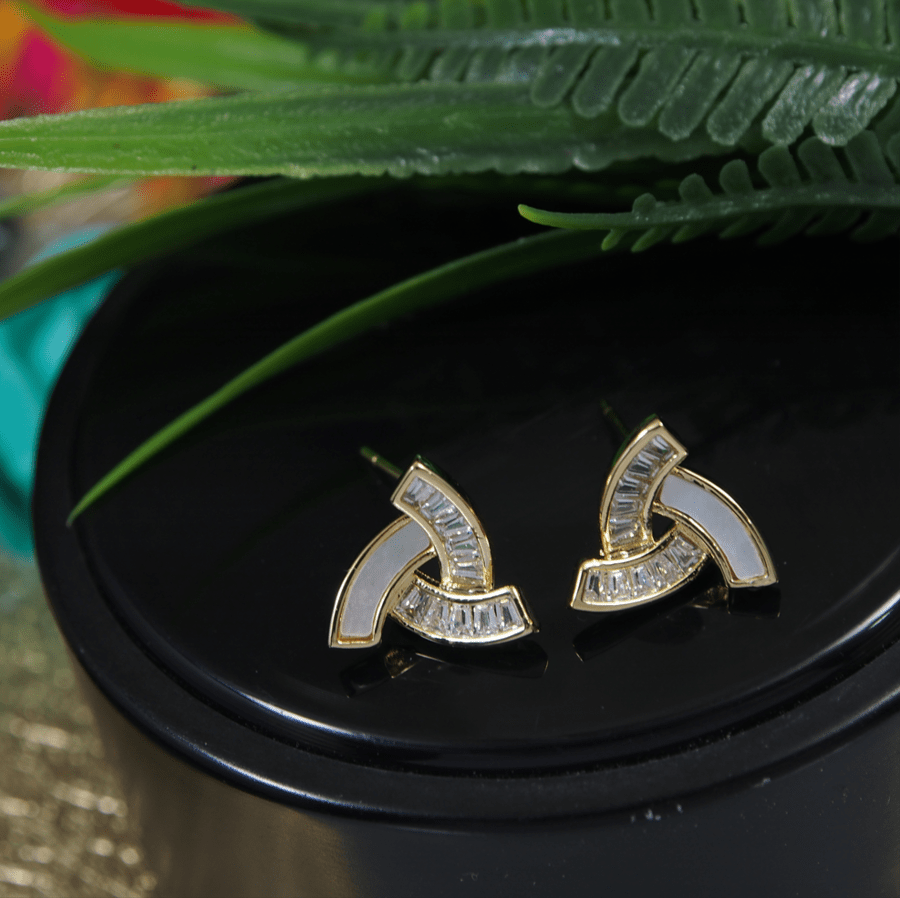 Korean Gold/Silver/Rosegold Plated SimpleTwister Stud Earring