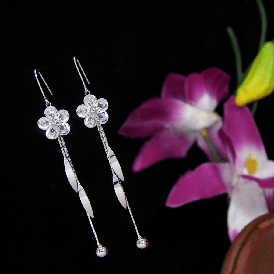 Korean Gold/Silver/Rosegold Plated Floral Chain Dangle Earring