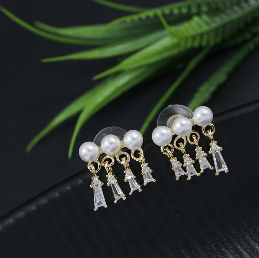 Korean Gold/Silver/Rosegold Plated Pearl CZ Stud Earring