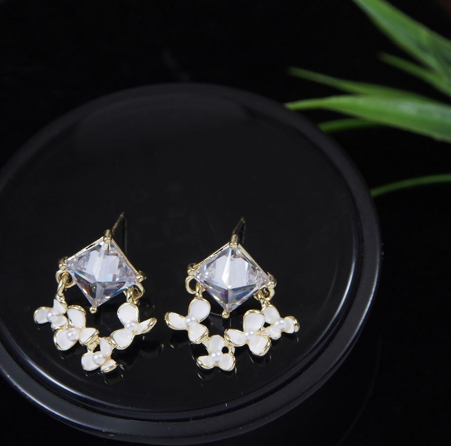 Korean Gold/Silver/Rosegold Plated Floral Design Fancy Dangle Earring