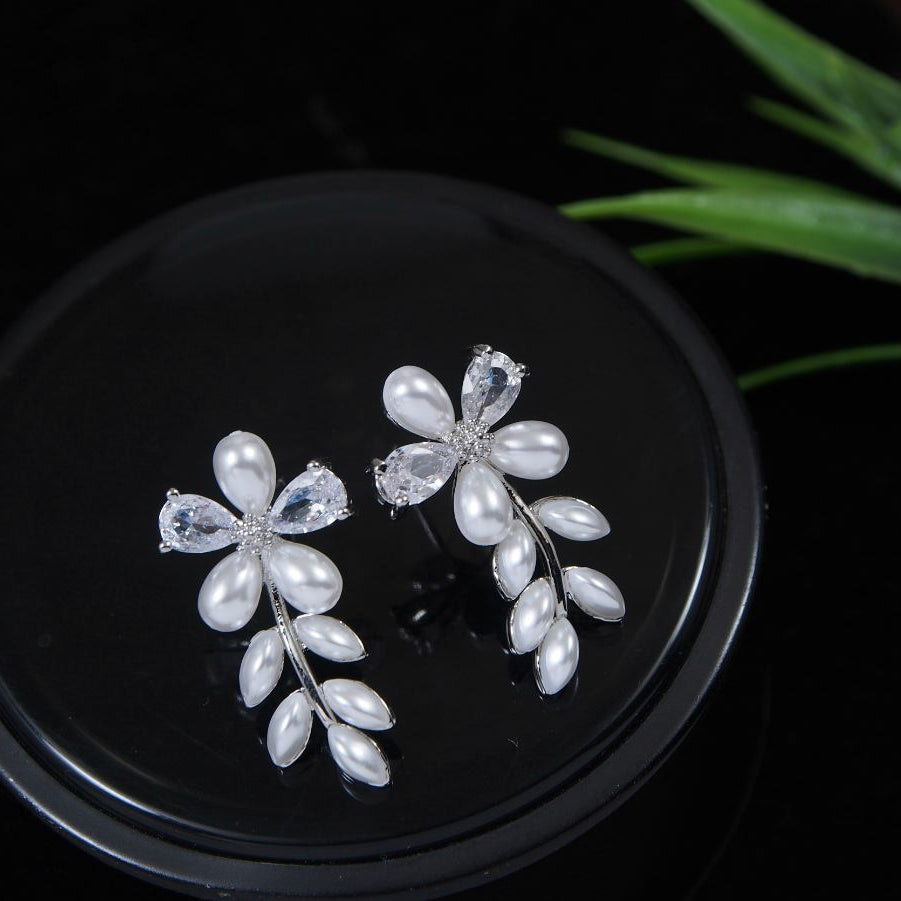 Korean Gold/silver/Rosegold Plated Floral Leaf Shaped Drop Earring