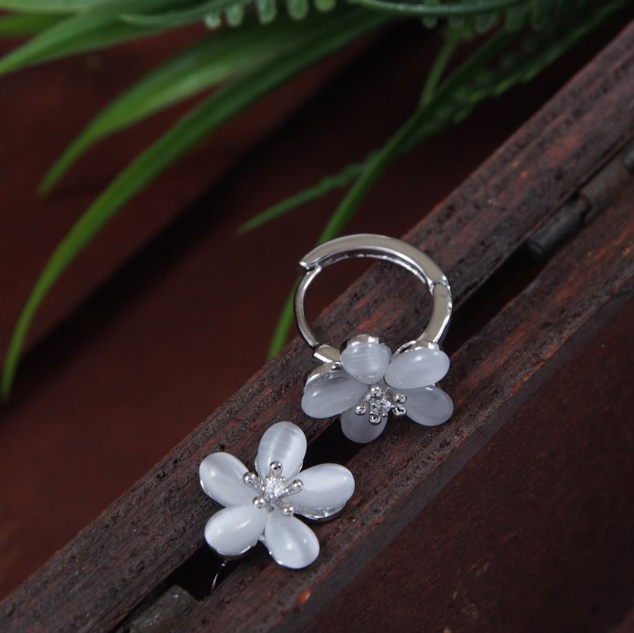 Korean Gold/Silver/Rosegold Plated Floral Design Small Hoops Earring