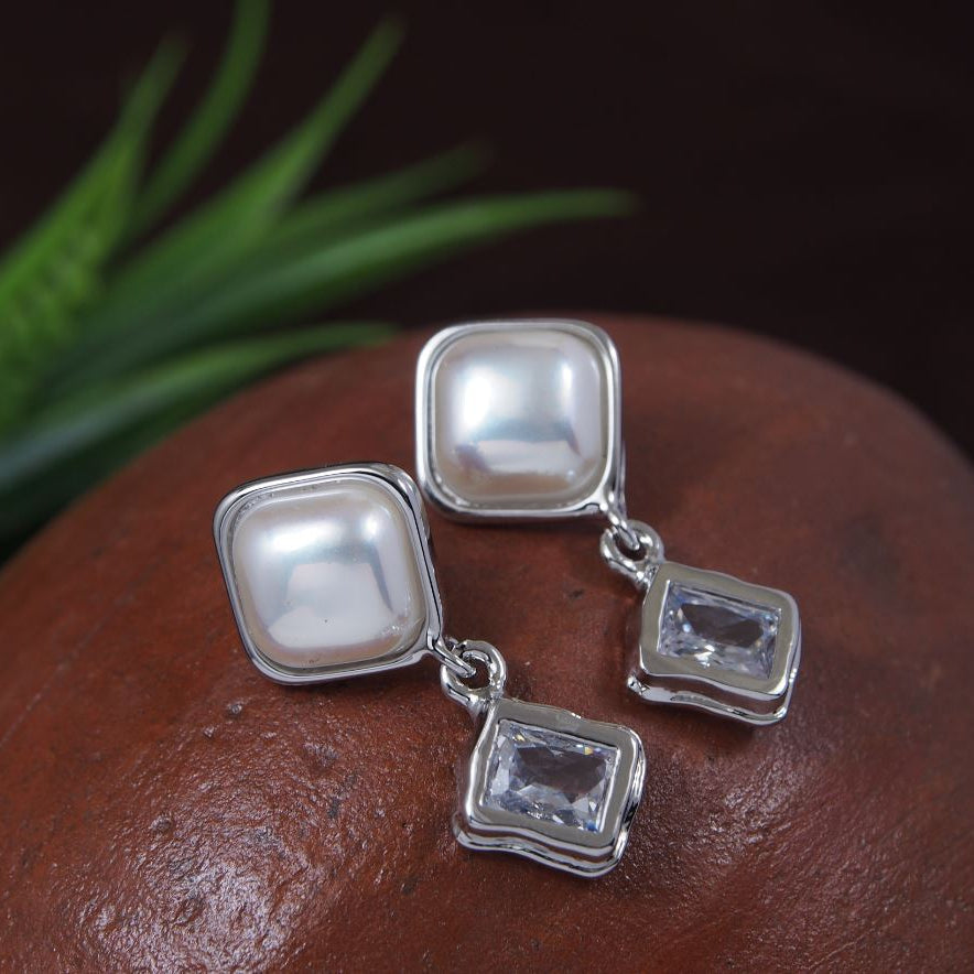 Korean Gold/Silver/Rosegold Plated Square Shaped white Pearl Drop Earring