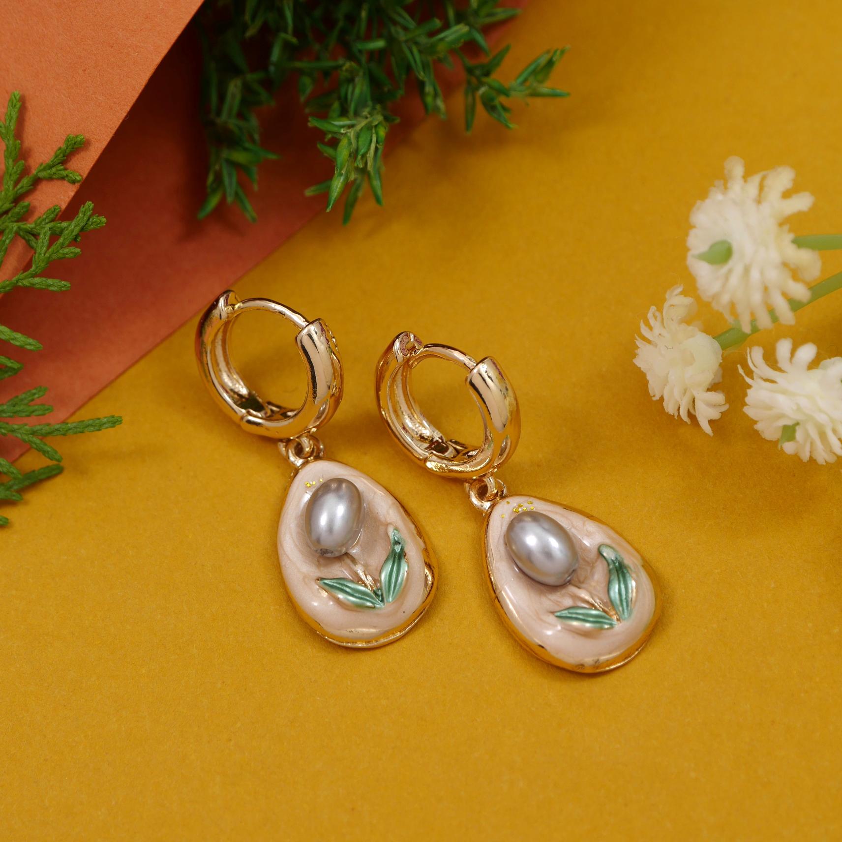 Multi Colour Western Earring